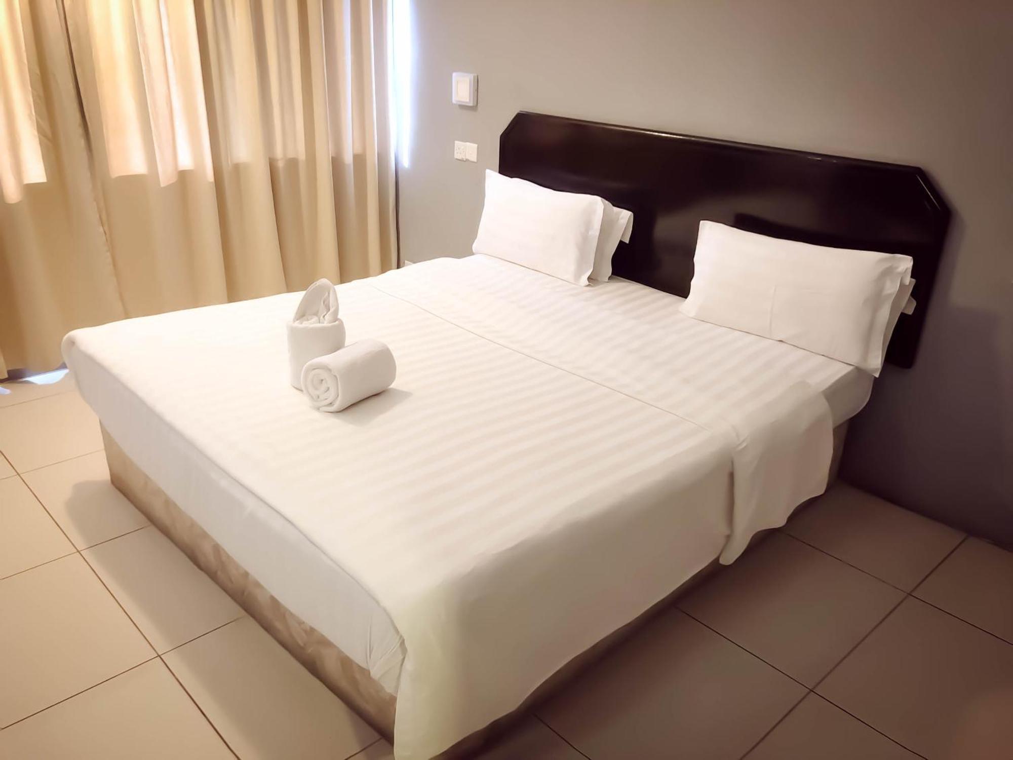 De Choice Hotel Тавау Экстерьер фото